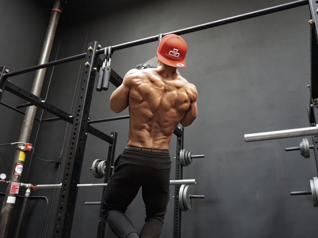 Entraînement de la force : l'utilisation croissante du Trenbolone enanthate par les athlètes